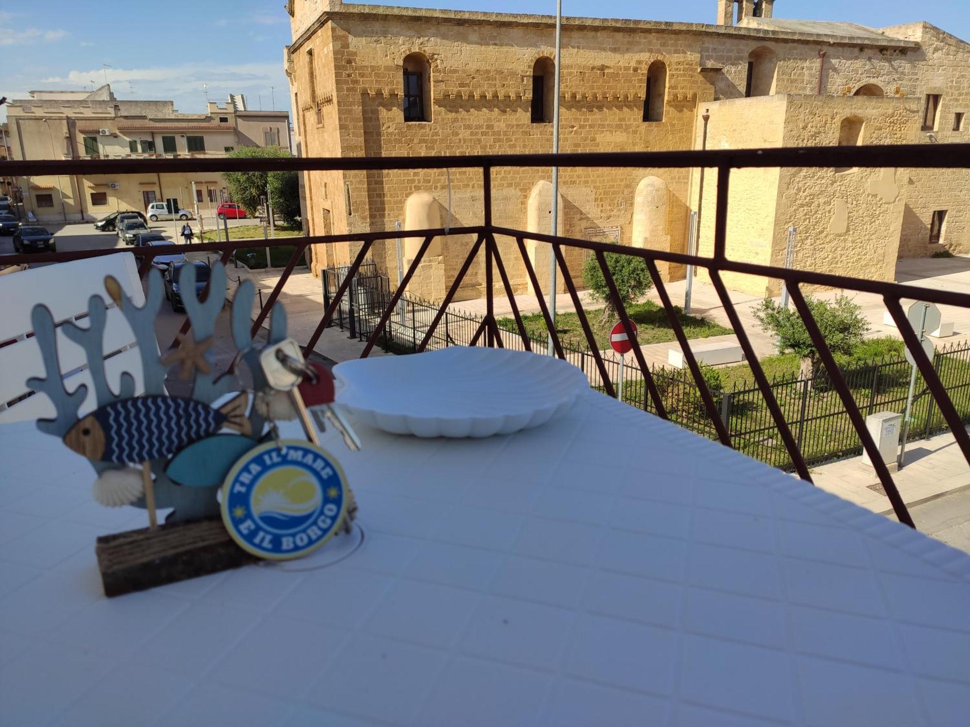 Ferienwohnung Tra Il Mare E Il Borgo - Pulsano Exterior foto